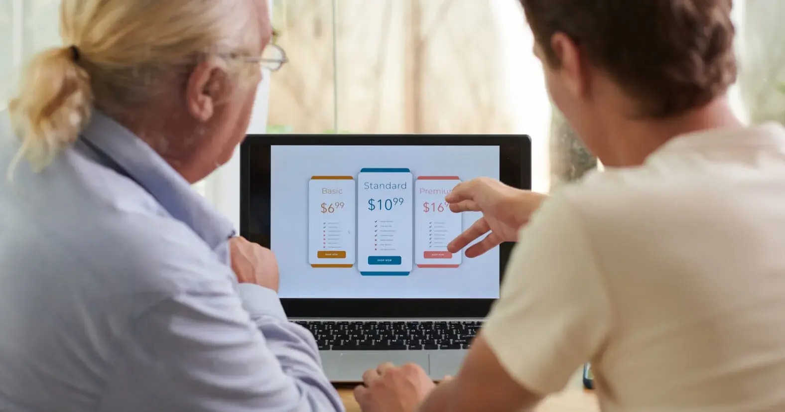 How Altamont Businesses Use Subscription Purchases to Secure Loyalty